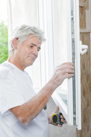 measuring up storm windows